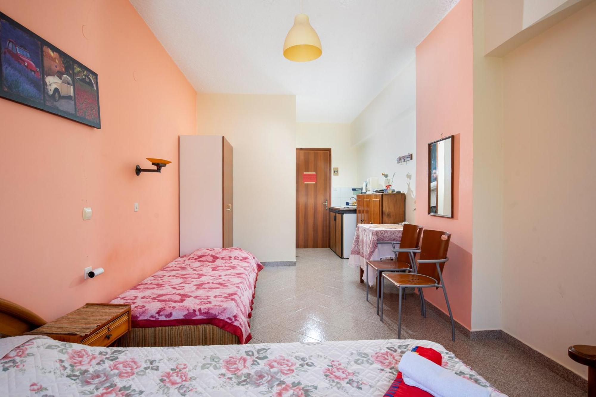 Cozy Archangelos Apartments With Private Parking מראה חיצוני תמונה